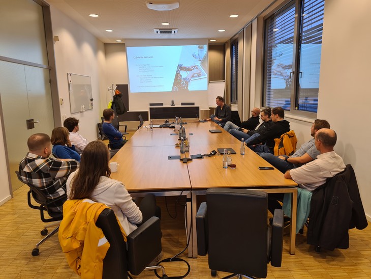 Die Usergroup „Robot Framework Münsterland“ veranstaltet erfolgreiches Treffen zum Einsatz von Robot Framework in der Praxis